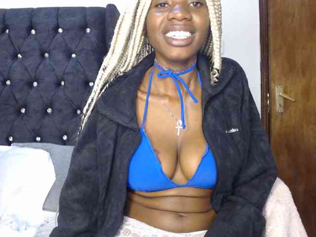 Blaq-betty webcam
