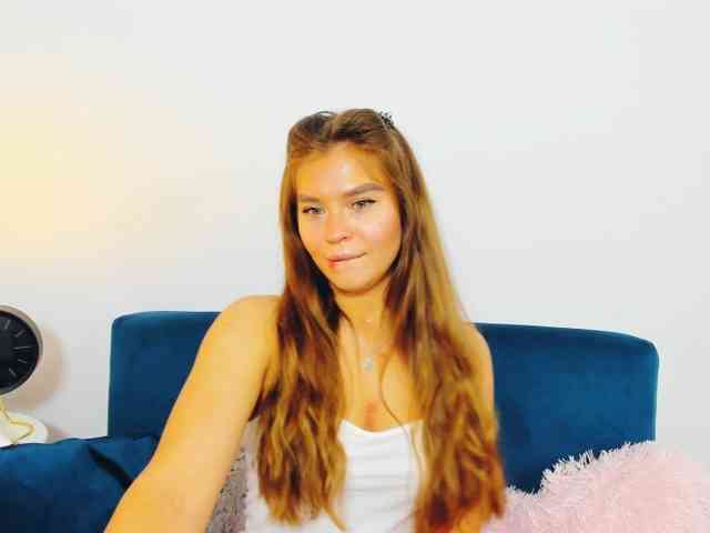 chat on live CamilaPretty