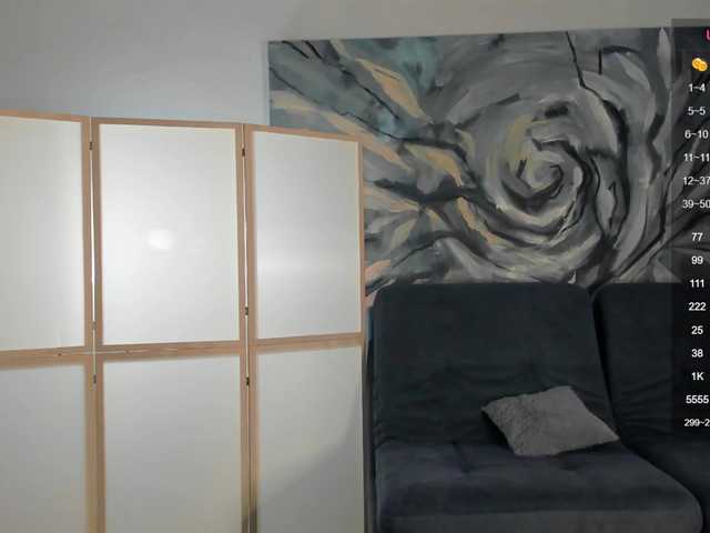  Tessa-Vinch chat room