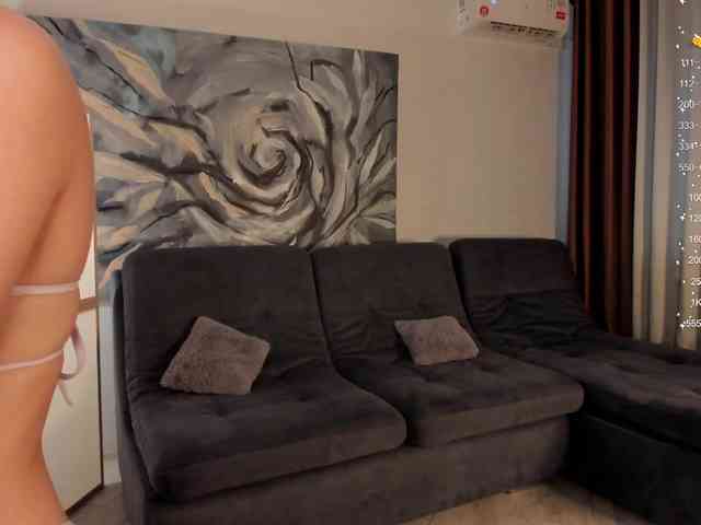 Tessa-Vinch webcam