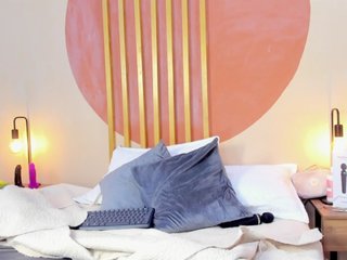 Nicole-Angels Porn Show