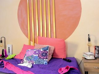 Nicole-Angels Porn Show