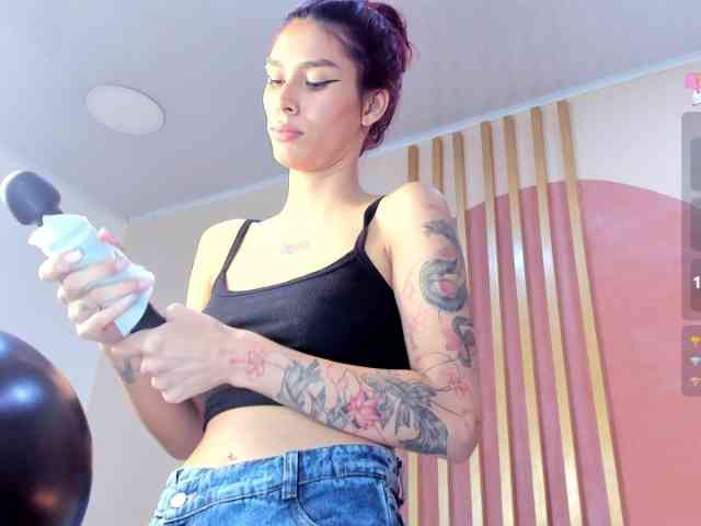 Nicole-Angels webcam