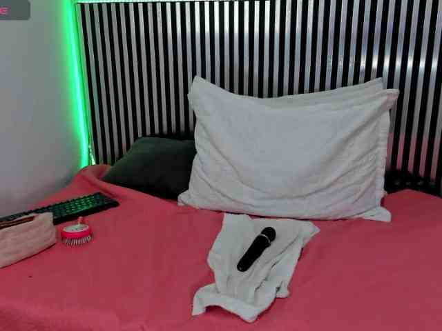 Nicole-Angels webcam