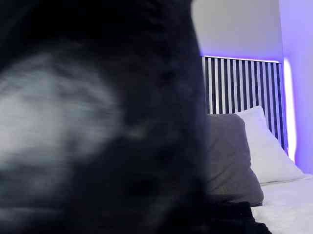 Emily-Rolands webcam