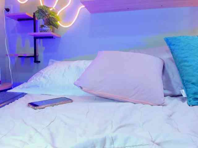 Emily-Rolands webcam