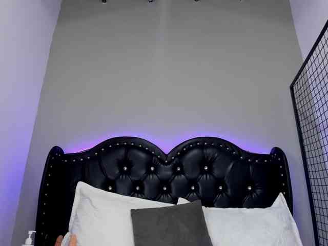 Emily-Rolands webcam