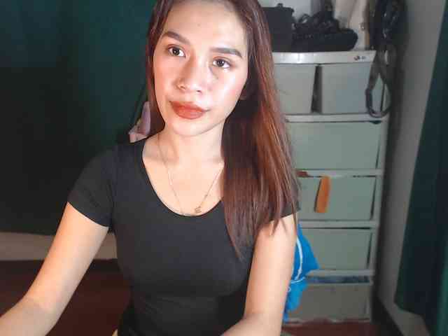 xxCherrybabexx webcam