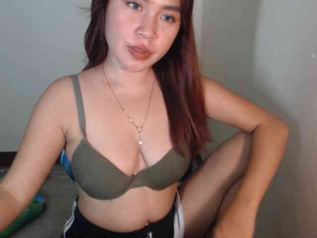 xxCherrybabexx webcam