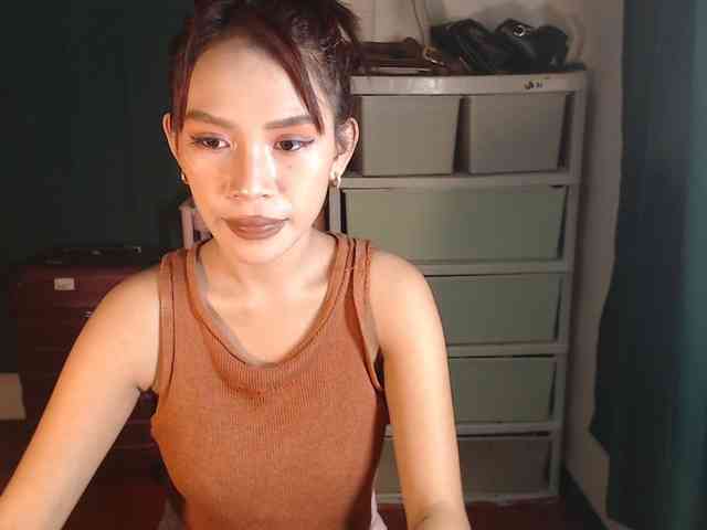 xxCherrybabexx webcam