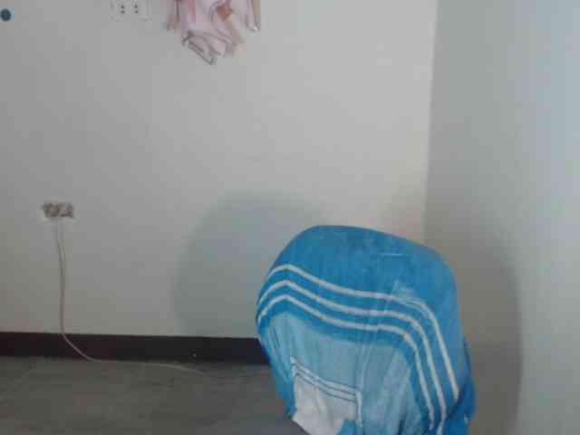 xxCherrybabexx webcam