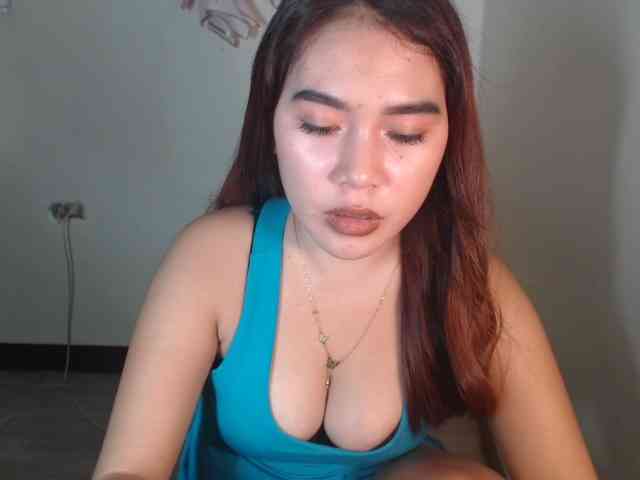 xxCherrybabexx webcam