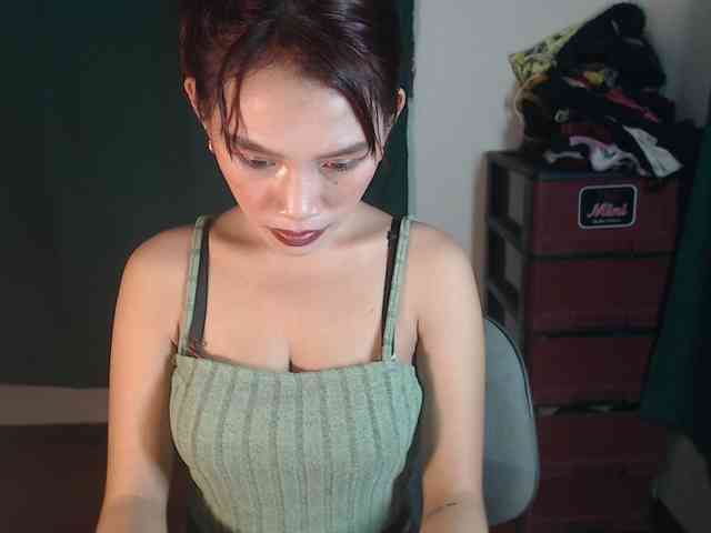 xxCherrybabexx webcam