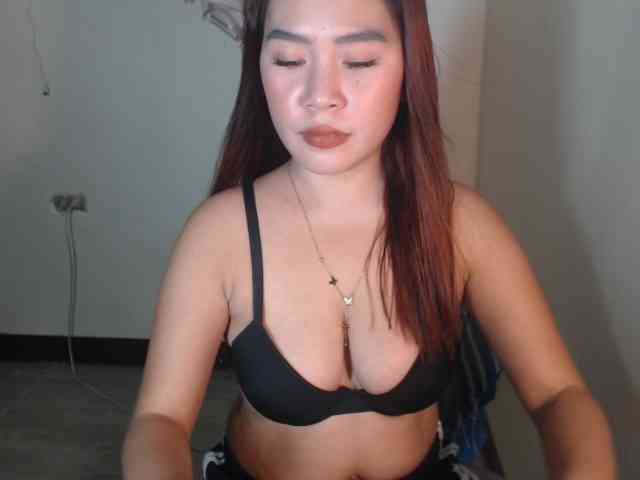 xxCherrybabexx webcam