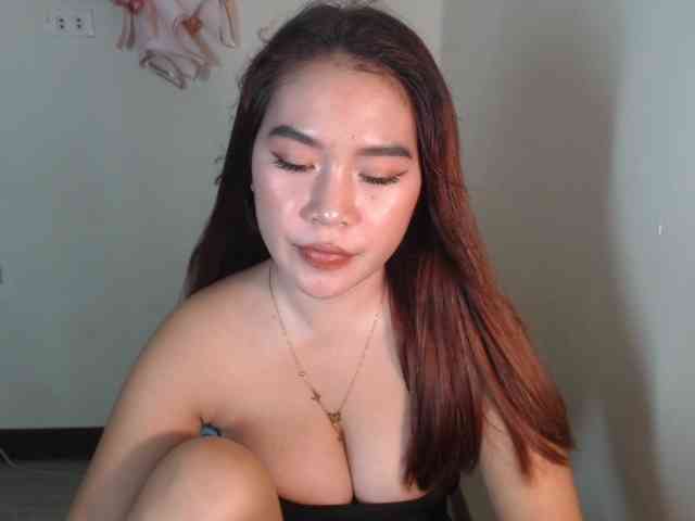 xxCherrybabexx webcam