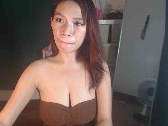 xxCherrybabexx webcam