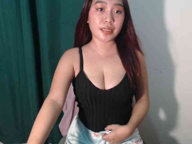 xxCherrybabexx webcam