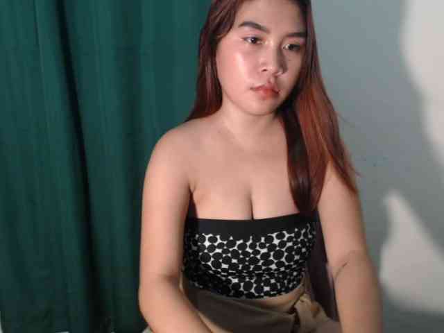 xxCherrybabexx webcam