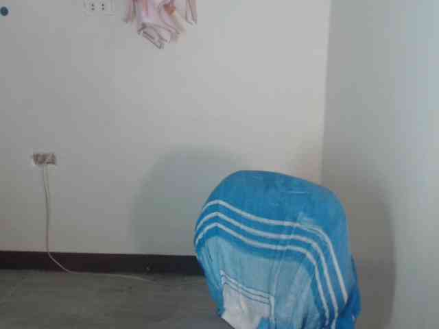 xxCherrybabexx webcam