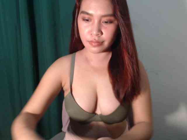 xxCherrybabexx webcam