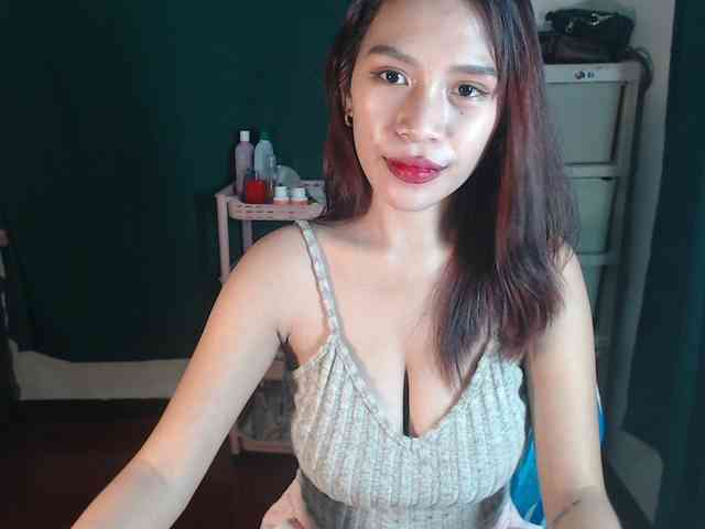 xxCherrybabexx webcam