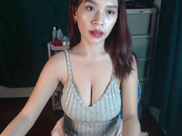 xxCherrybabexx webcam