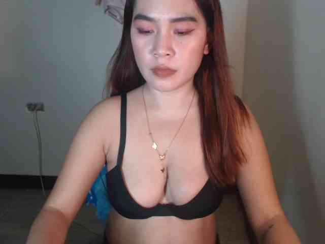 xxCherrybabexx webcam