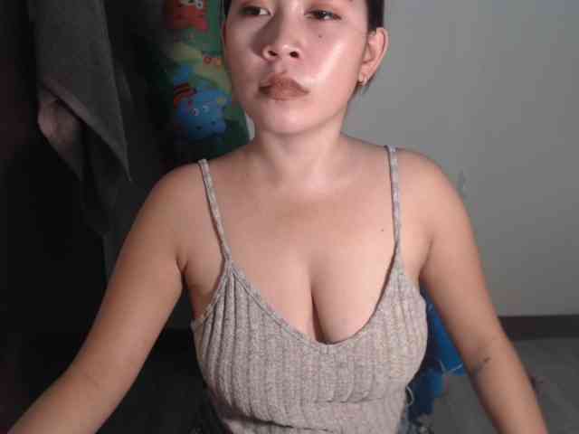 xxCherrybabexx webcam