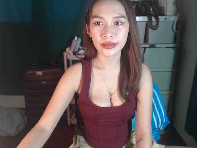 xxCherrybabexx webcam