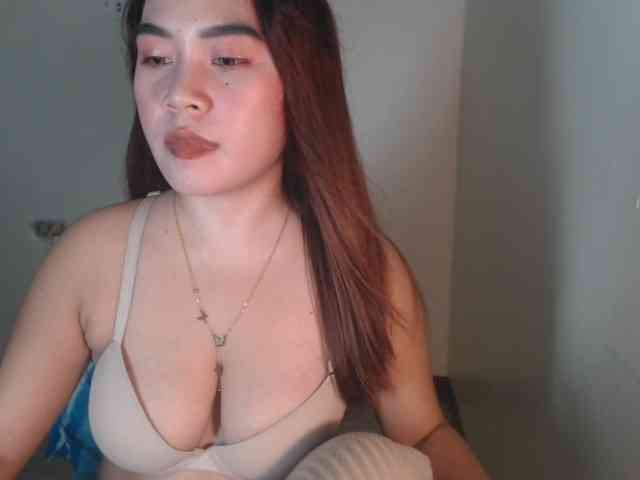 xxCherrybabexx webcam