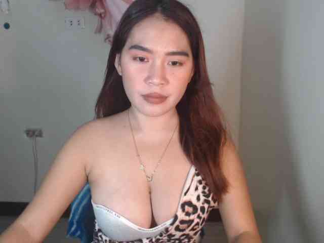 xxCherrybabexx webcam