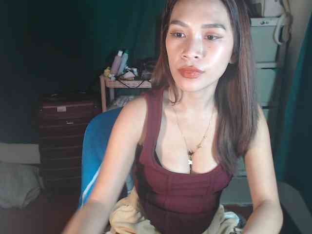 xxCherrybabexx webcam