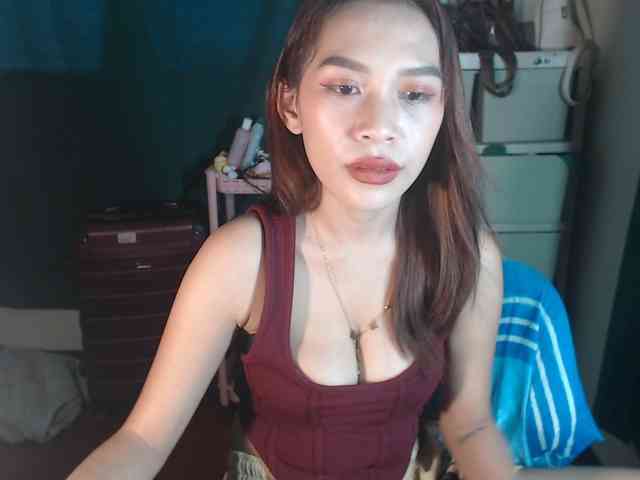 xxCherrybabexx webcam