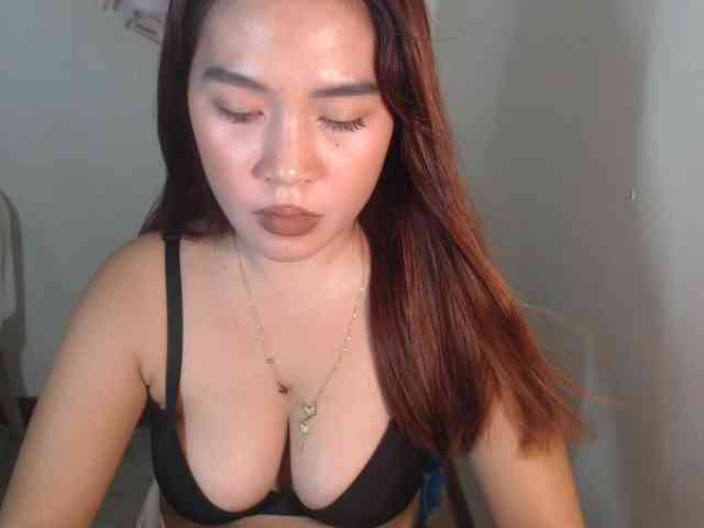 xxCherrybabexx webcam