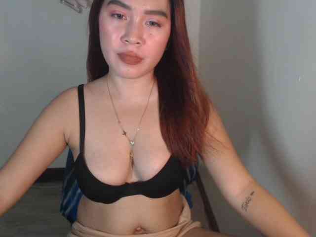 xxCherrybabexx webcam