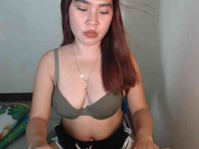 xxCherrybabexx webcam