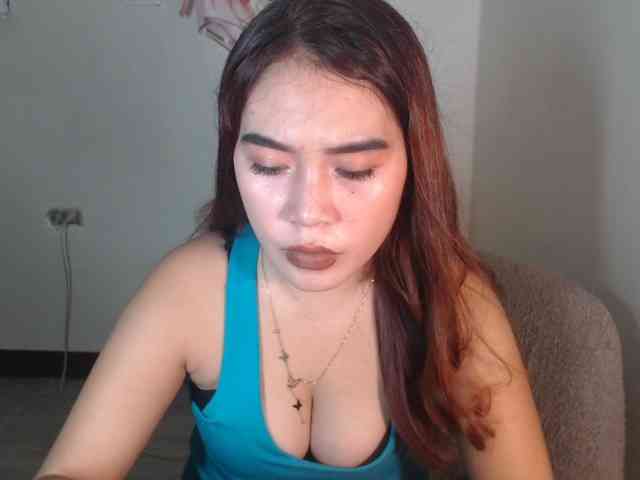 xxCherrybabexx webcam