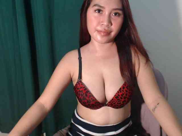 xxCherrybabexx webcam