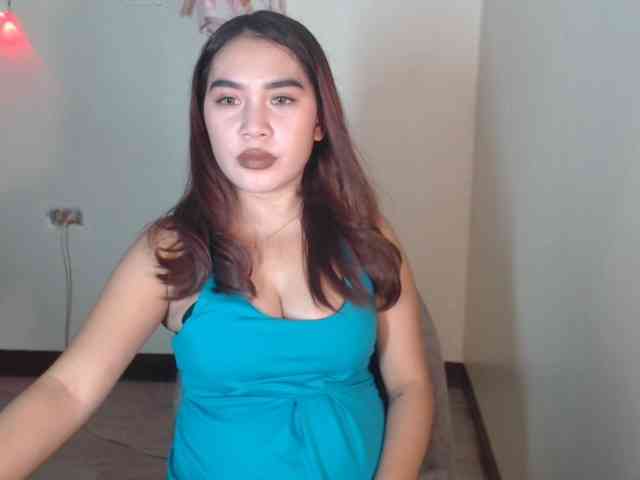 xxCherrybabexx webcam