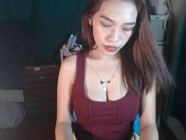 xxCherrybabexx webcam