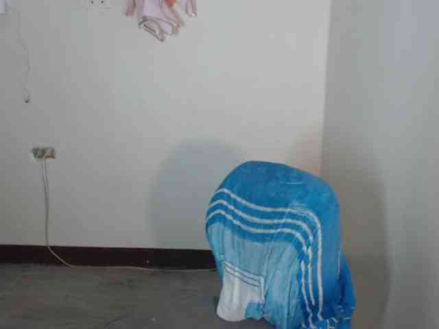 xxCherrybabexx webcam