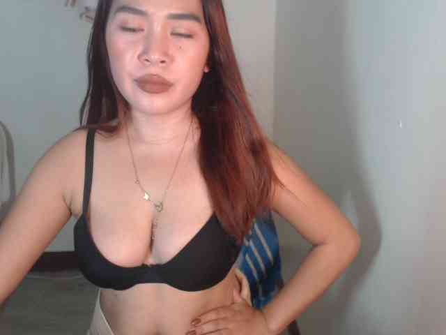 xxCherrybabexx webcam