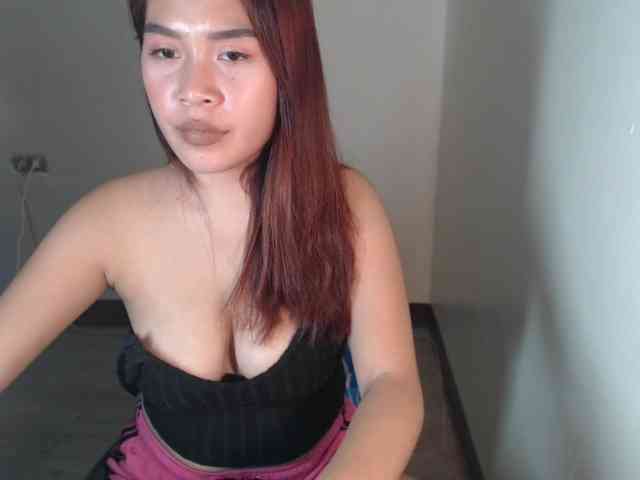 xxCherrybabexx webcam