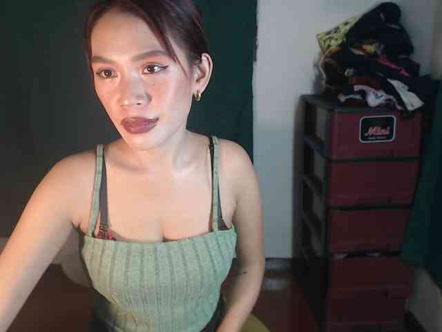 xxCherrybabexx Live Webcam on BongaCams