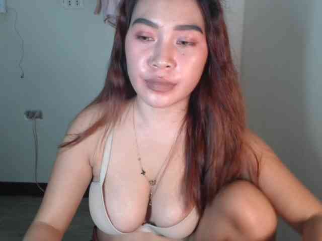 xxCherrybabexx webcam