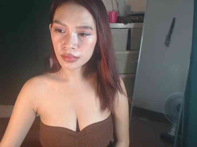 xxCherrybabexx webcam