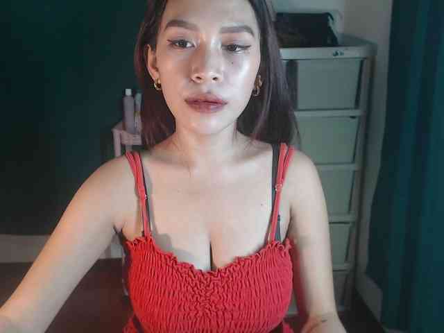 xxCherrybabexx webcam