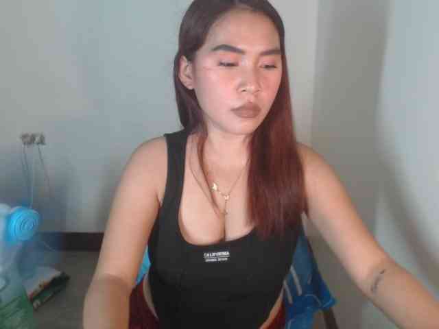 xxCherrybabexx webcam