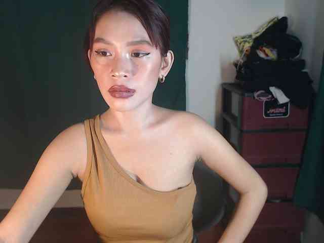 xxCherrybabexx webcam