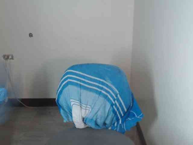 xxCherrybabexx webcam